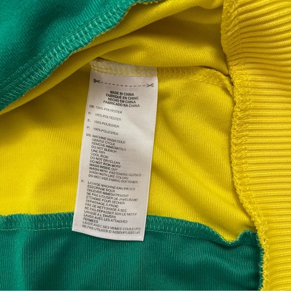 Adidas Woman’s Brazil Soccer 1974 World Cup Full Zip Track Top - Small - 2010 - Picture 7 of 13